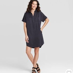 Universal thread dress.